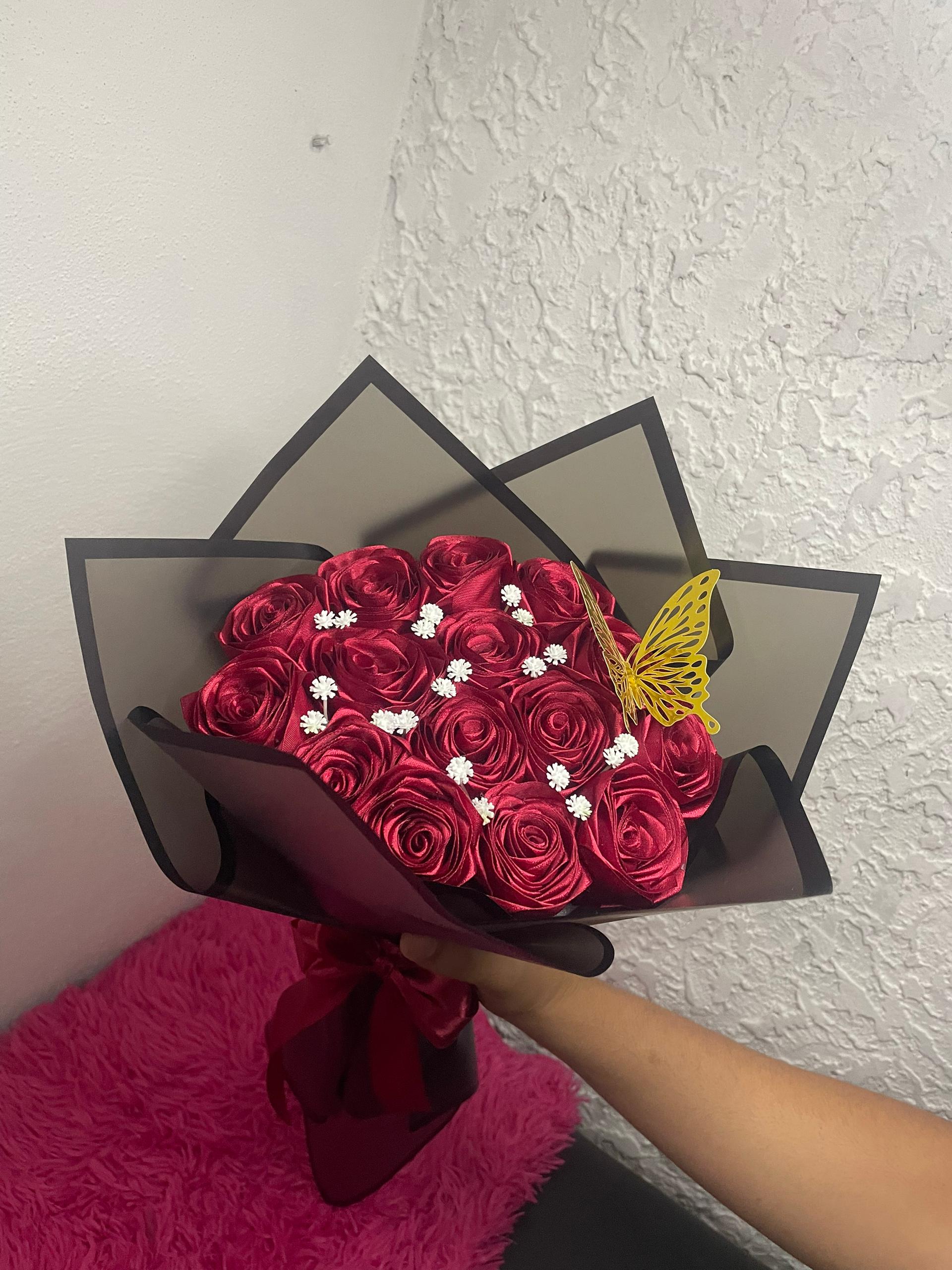 Ramo de flores artificiales personalizado