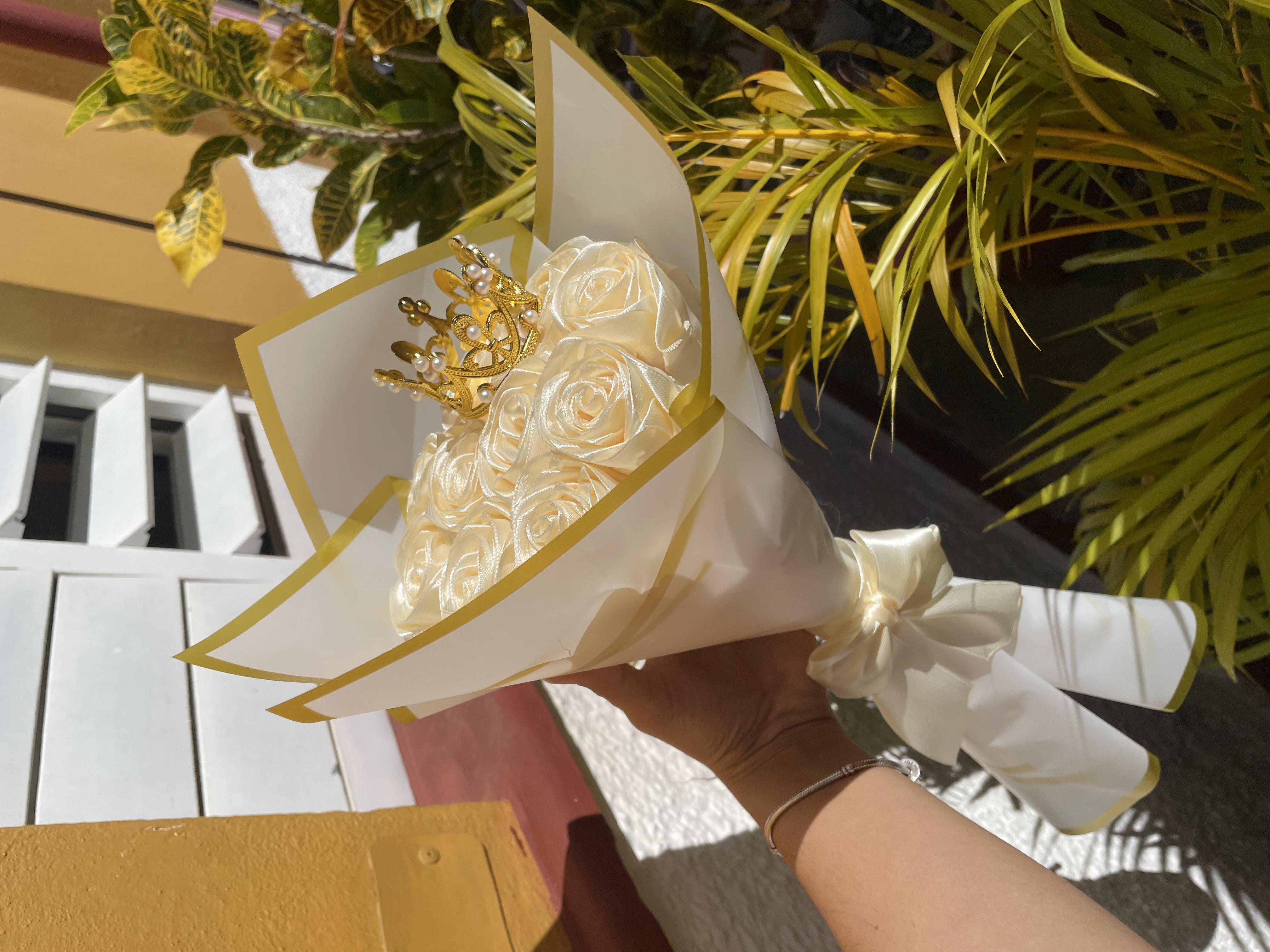 Ramo de flores artificiales personalizado